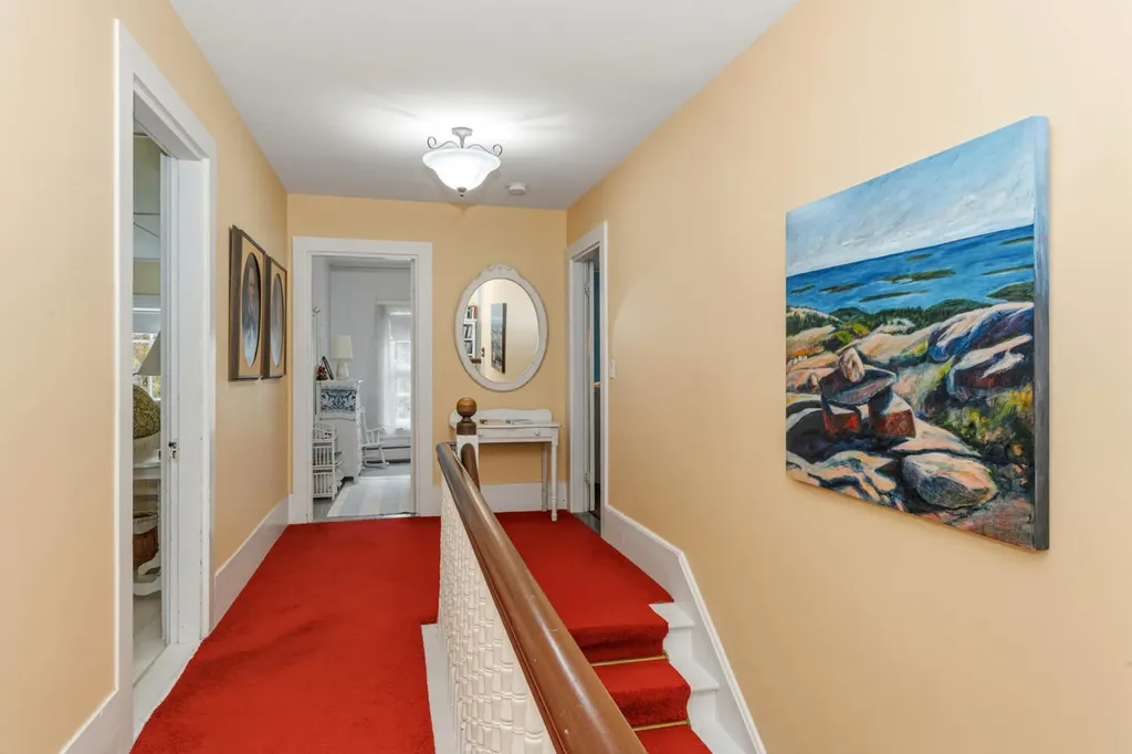 20 Albert Meadow Bar Harbor ME 04609