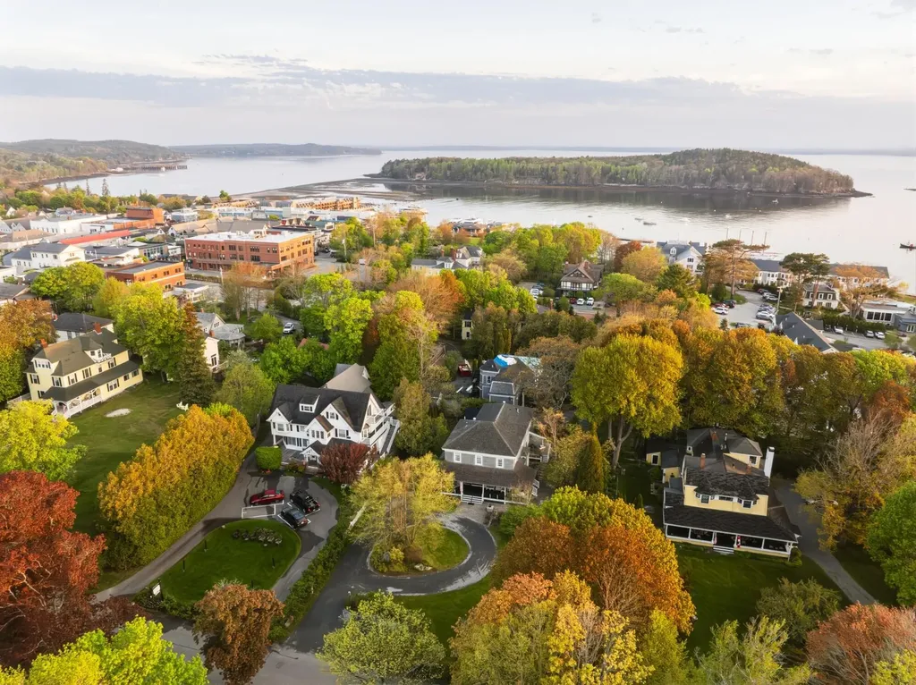 20 Albert Meadow Bar Harbor ME 04609