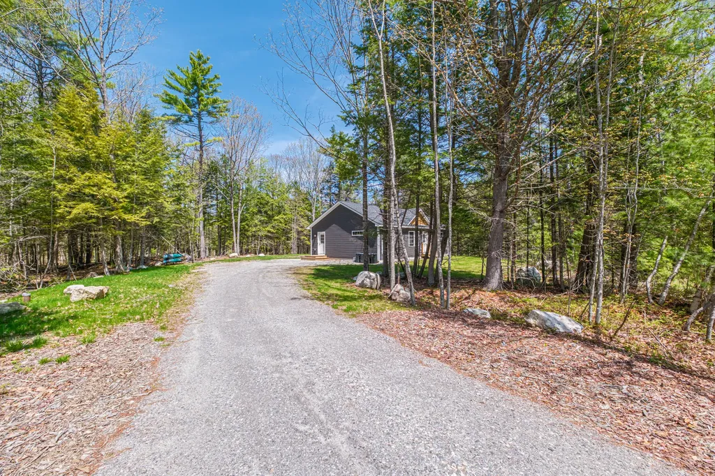 14 Jameson Drive Bridgton ME 04009