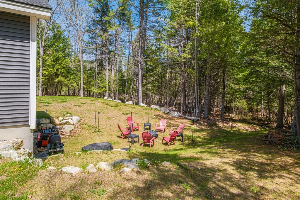 14 Jameson Drive Bridgton ME 04009