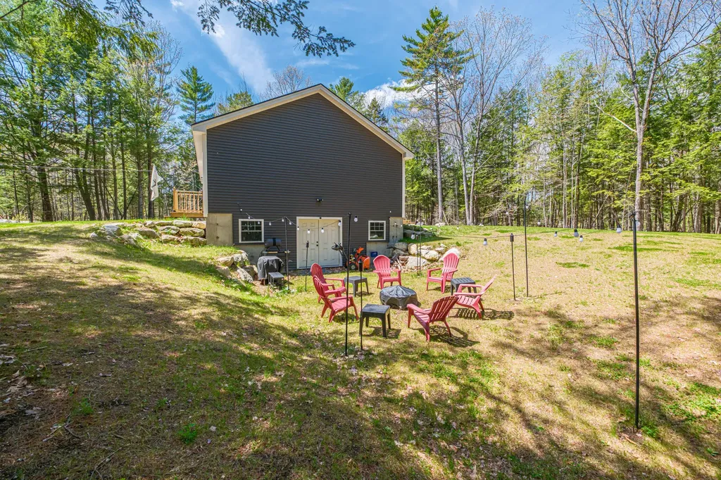 14 Jameson Drive Bridgton ME 04009