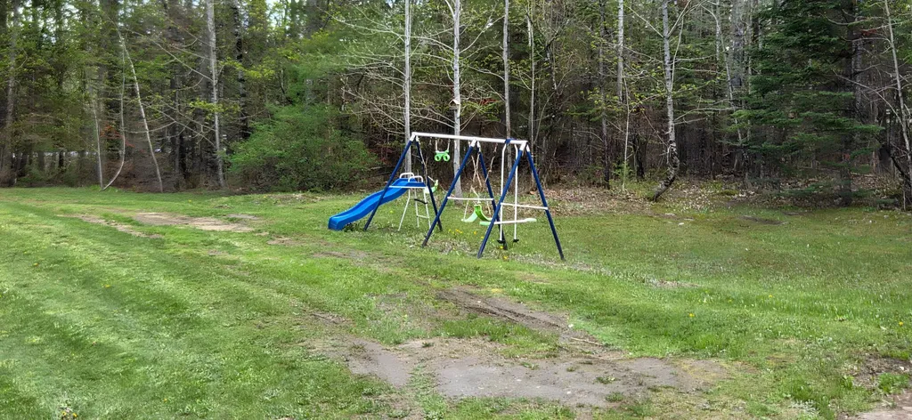 980 Dover Road Dexter ME 04930