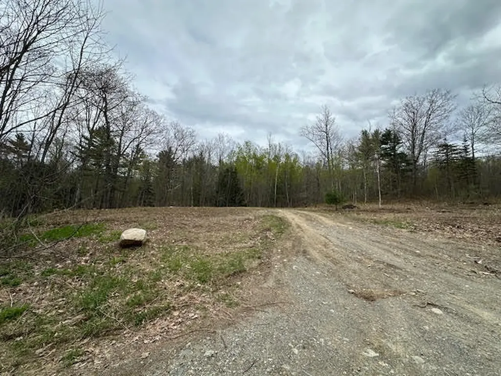 14-01 Crie Hill Road Liberty ME 04949