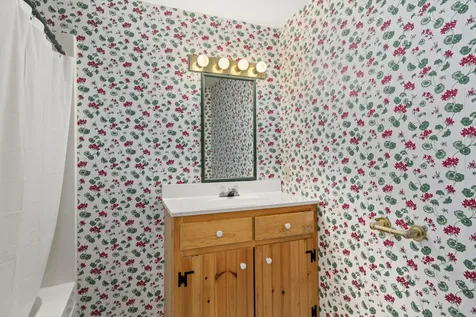138 Cross Point Road Edgecomb ME 04556