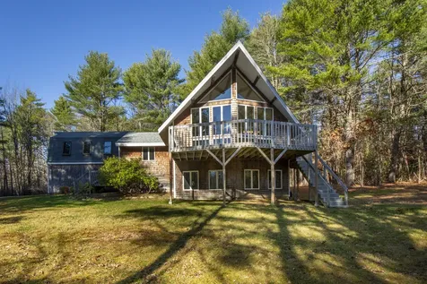 138 Cross Point Road Edgecomb ME 04556