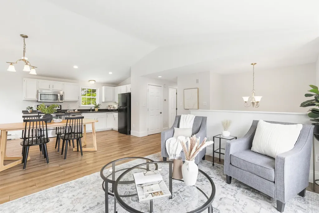 20 Willowdale Drive Gorham ME 04038