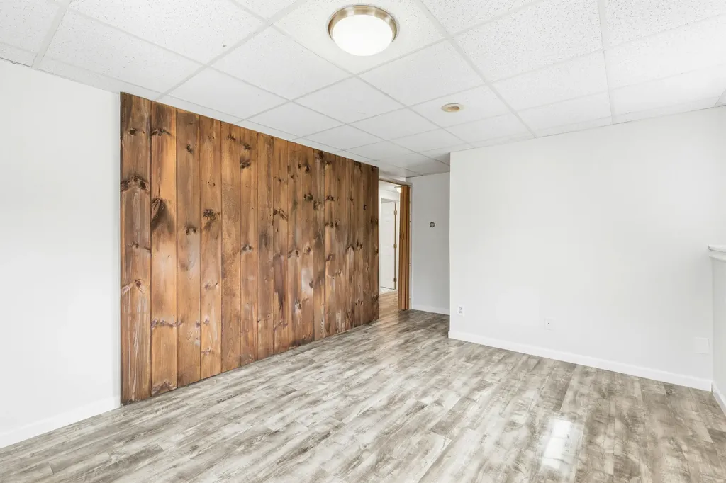 20 Willowdale Drive Gorham ME 04038