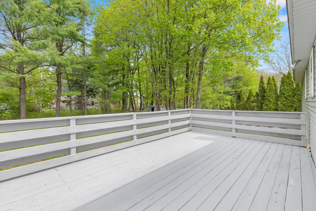 20 Willowdale Drive Gorham ME 04038