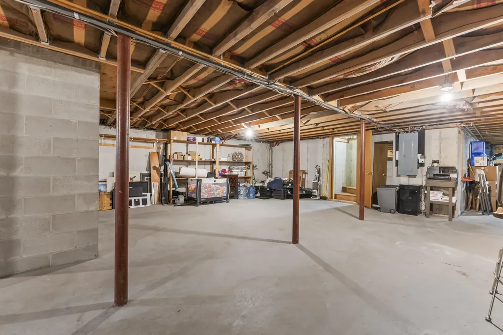 64 Candlewood Lane Wells ME 04090