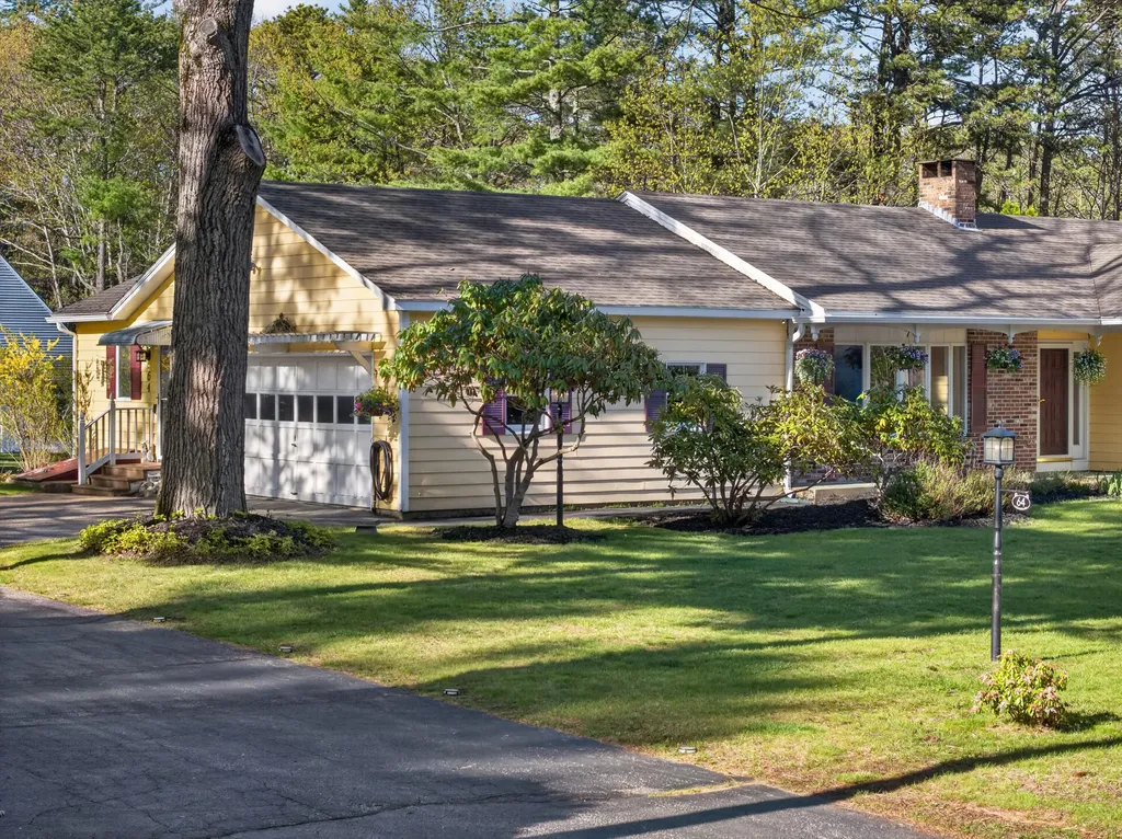 64 Candlewood Lane Wells ME 04090