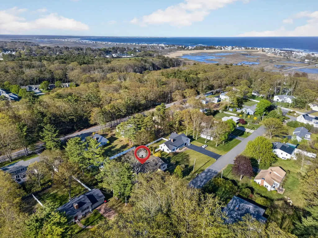 64 Candlewood Lane Wells ME 04090
