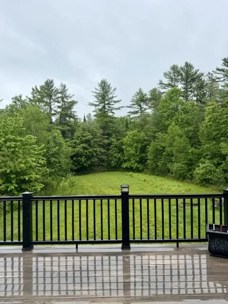 30 Woodhaven Drive Lewiston ME 04240