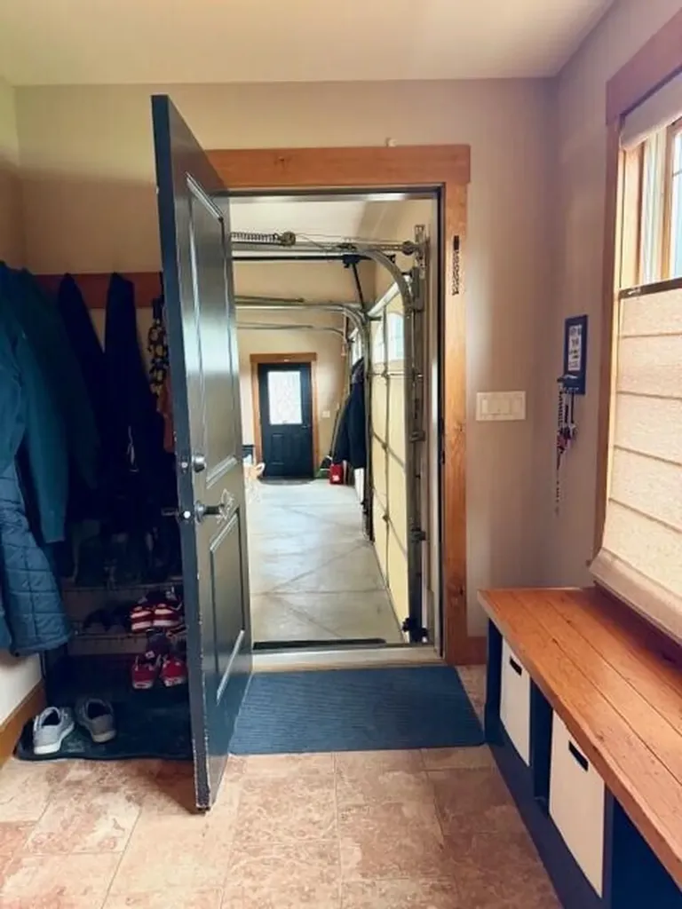 30 Woodhaven Drive Lewiston ME 04240