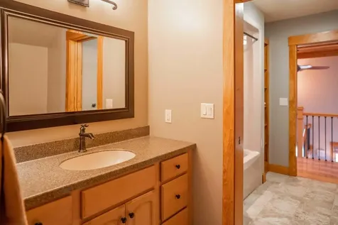 30 Woodhaven Drive Lewiston ME 04240