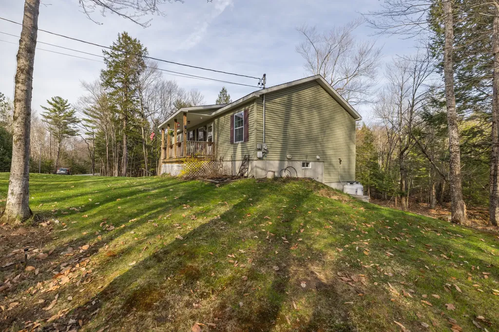 689 Old Greene Road Lewiston ME 04240