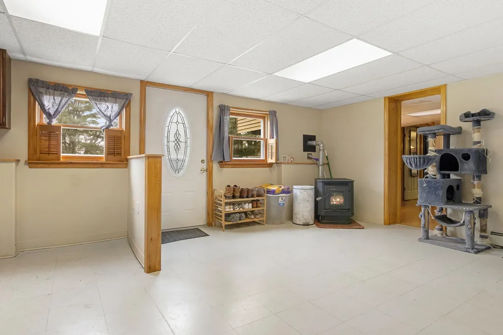 2959 Camden Road Warren ME 04864
