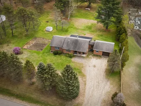 2959 Camden Road Warren ME 04864