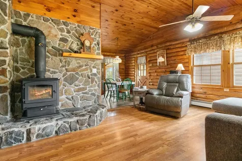 2959 Camden Road Warren ME 04864