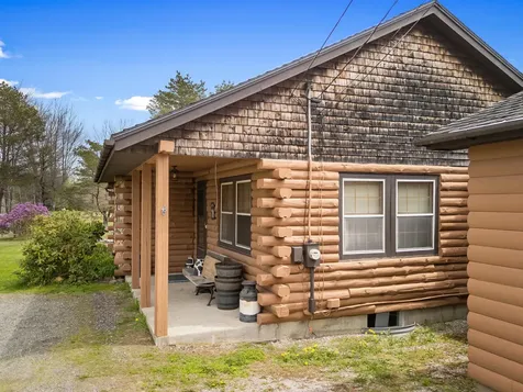 2959 Camden Road Warren ME 04864