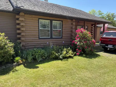 2959 Camden Road Warren ME 04864