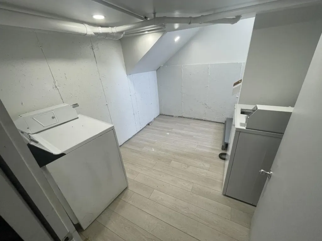 1344 Washington Avenue Portland ME 04103