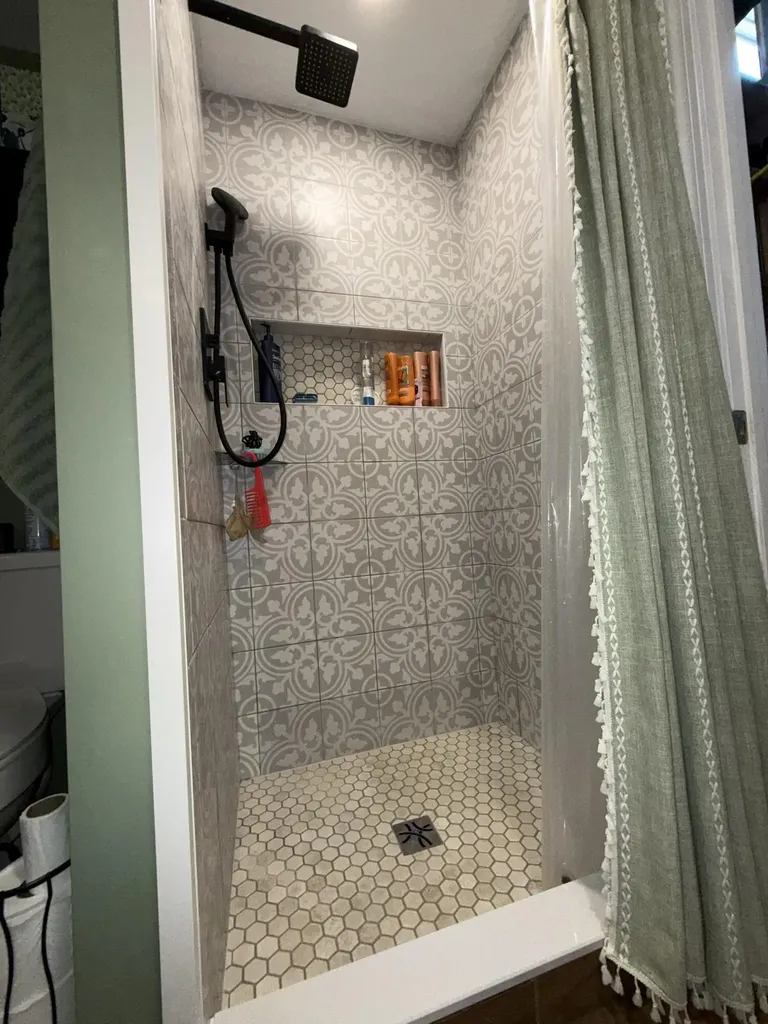 48 Highland Ridge Hollis ME 04042