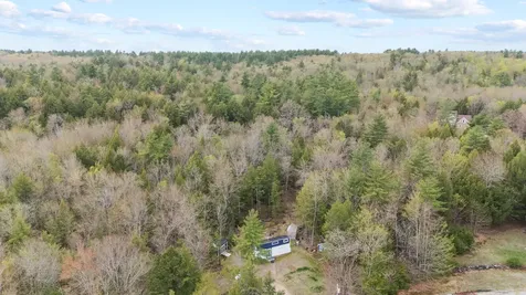 48 Highland Ridge Hollis ME 04042