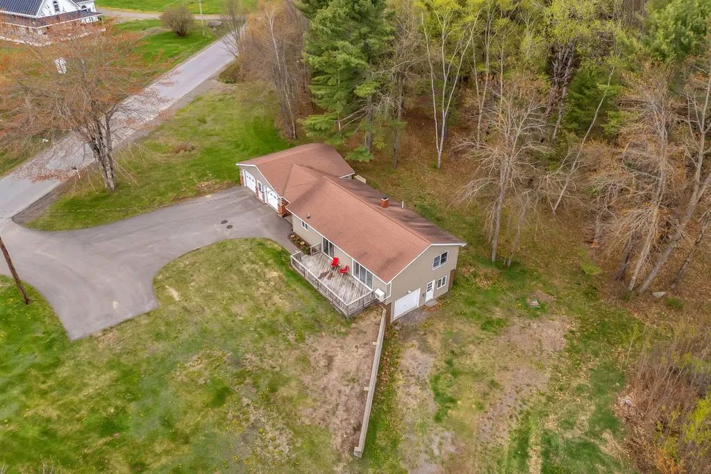 18 Billington Road Milo ME 04463