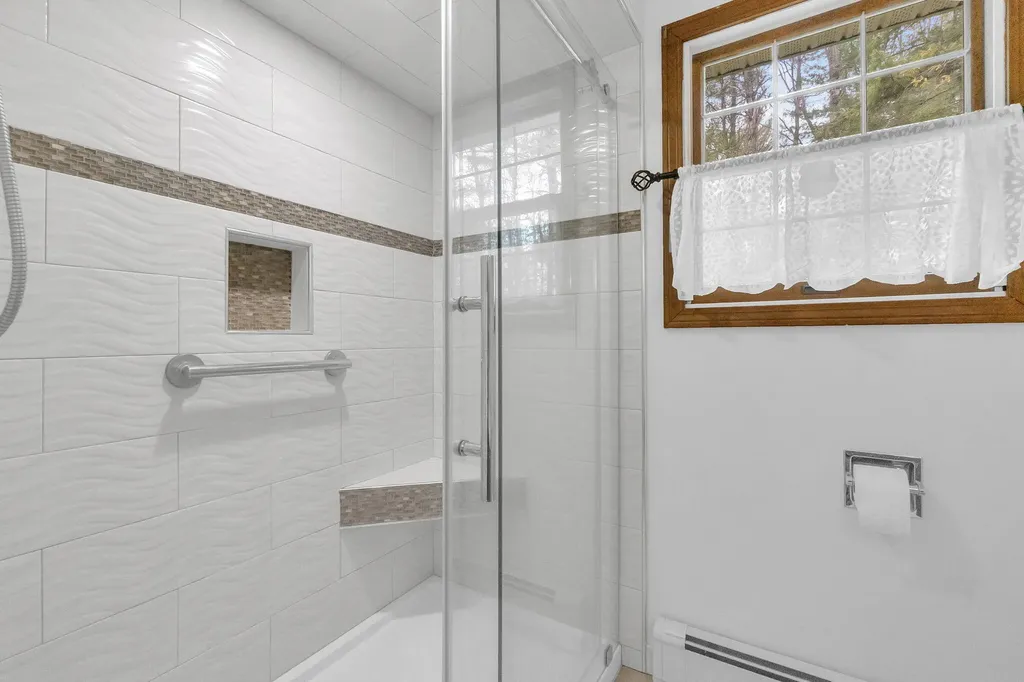18 Billington Road Milo ME 04463