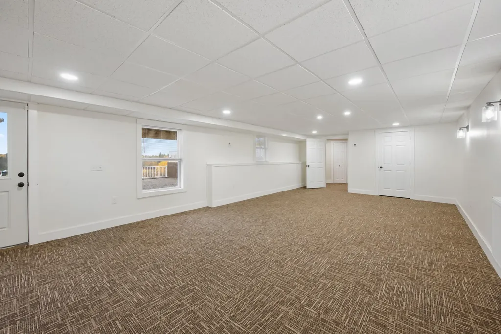302 Canaan Road Hampden ME 04444