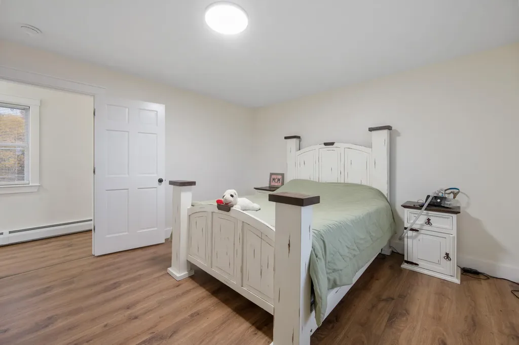 302 Canaan Road Hampden ME 04444