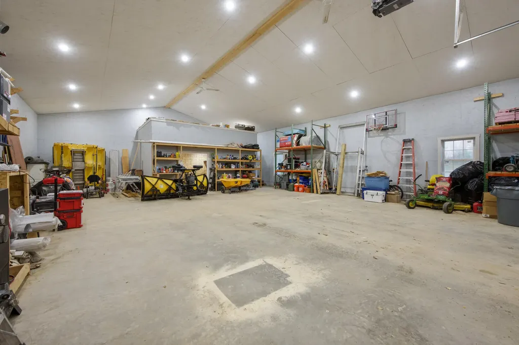 302 Canaan Road Hampden ME 04444