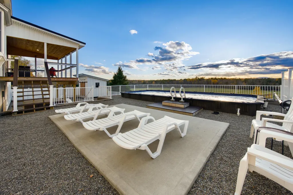 302 Canaan Road Hampden ME 04444