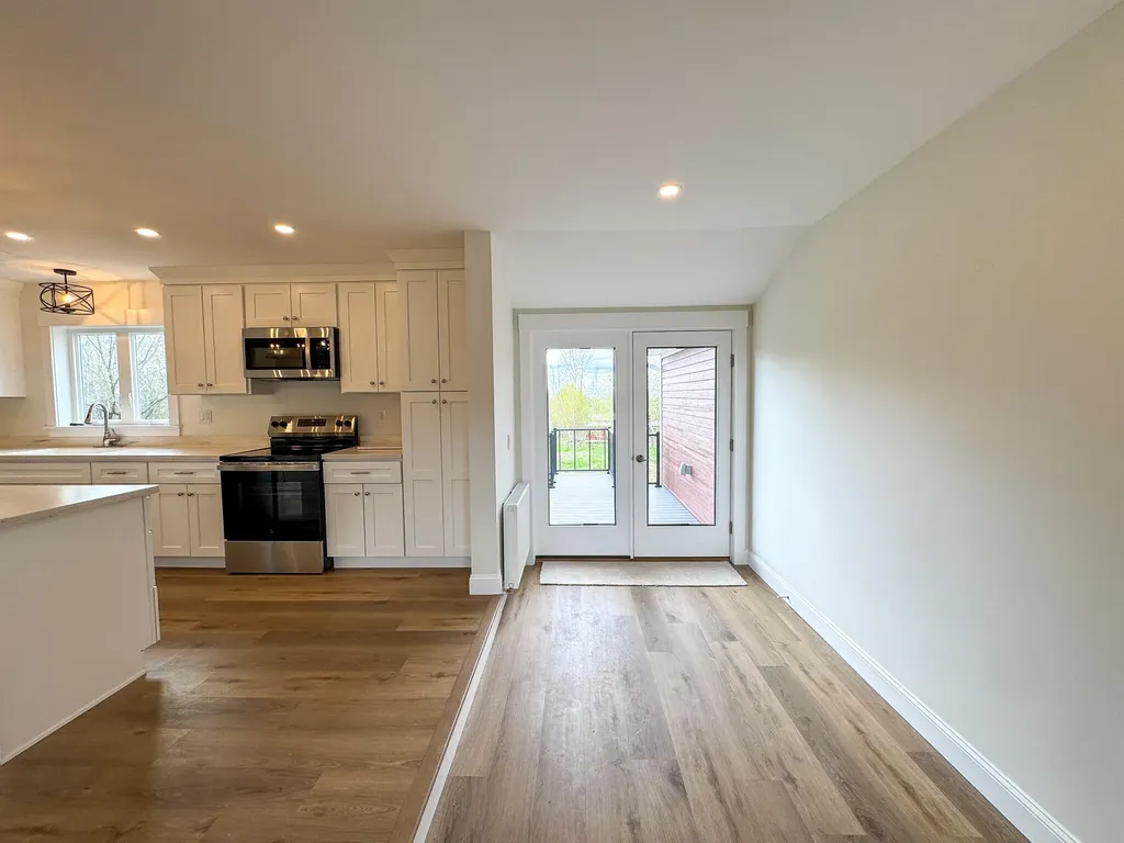 489 Enfield Road Lincoln ME 04457