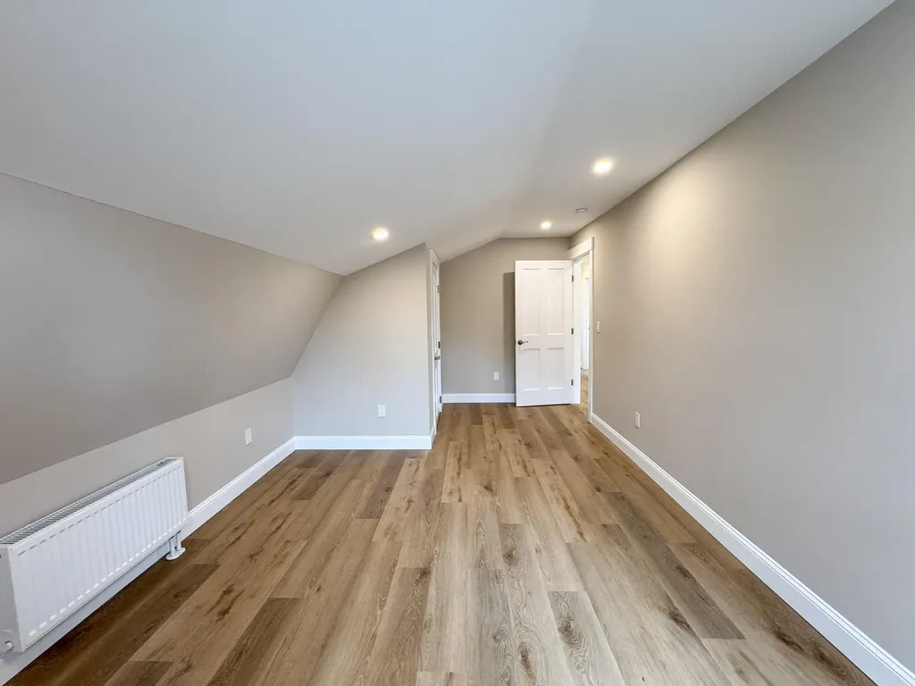 489 Enfield Road Lincoln ME 04457