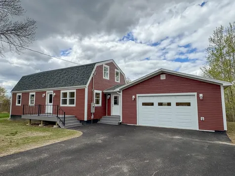 489 Enfield Road Lincoln ME 04457