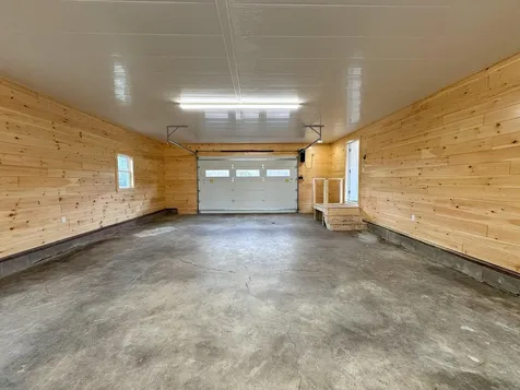 489 Enfield Road Lincoln ME 04457