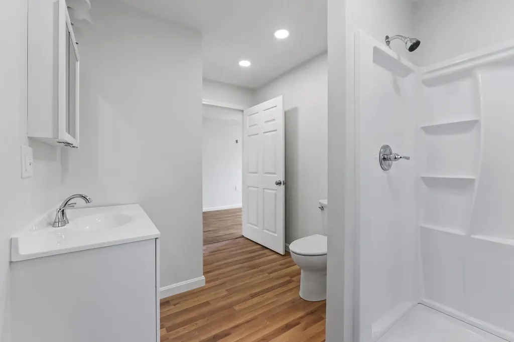 28 Orchard Street Gardiner ME 04345