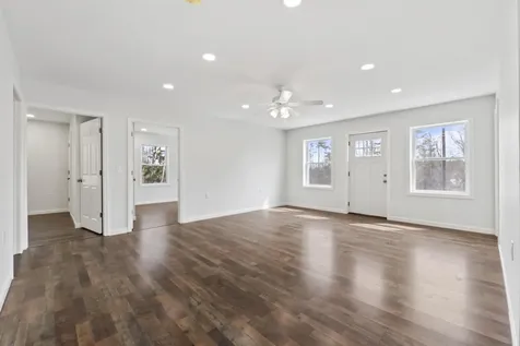 28 Orchard Street Gardiner ME 04345