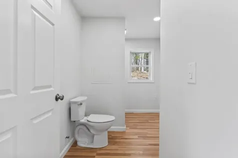 28 Orchard Street Gardiner ME 04345