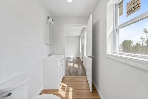 28 Orchard Street Gardiner ME 04345