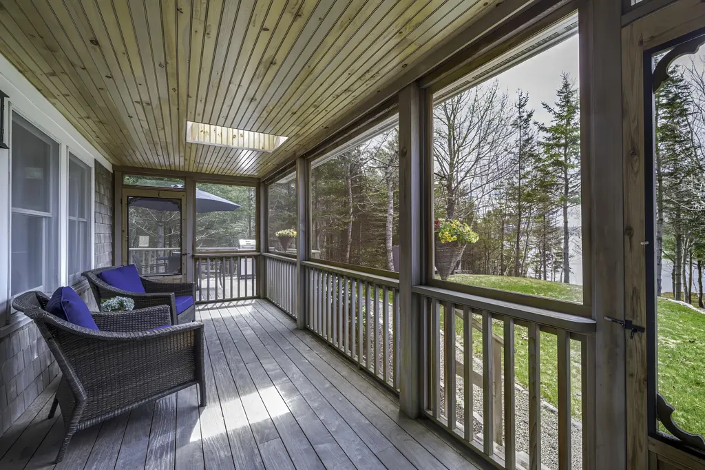 41 Sunset Road Brooksville ME 04617