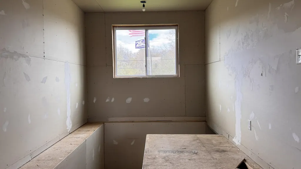 9 Old Cutts Road Kittery ME 03904