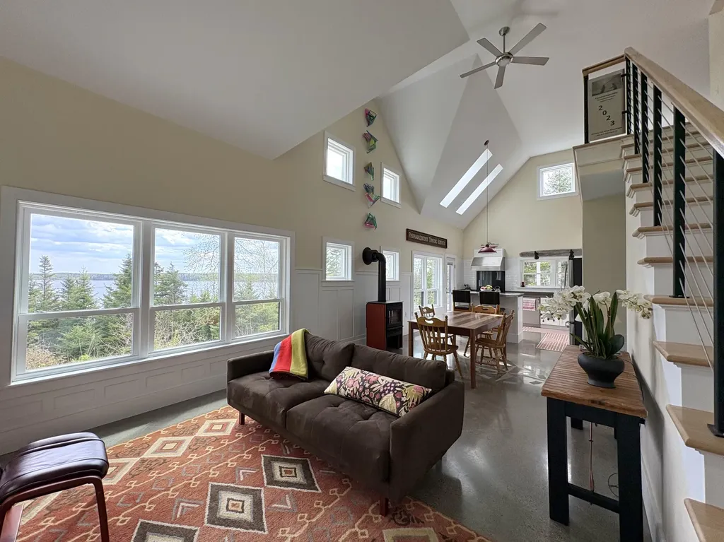 615 Garnet Head Road Pembroke ME 04666