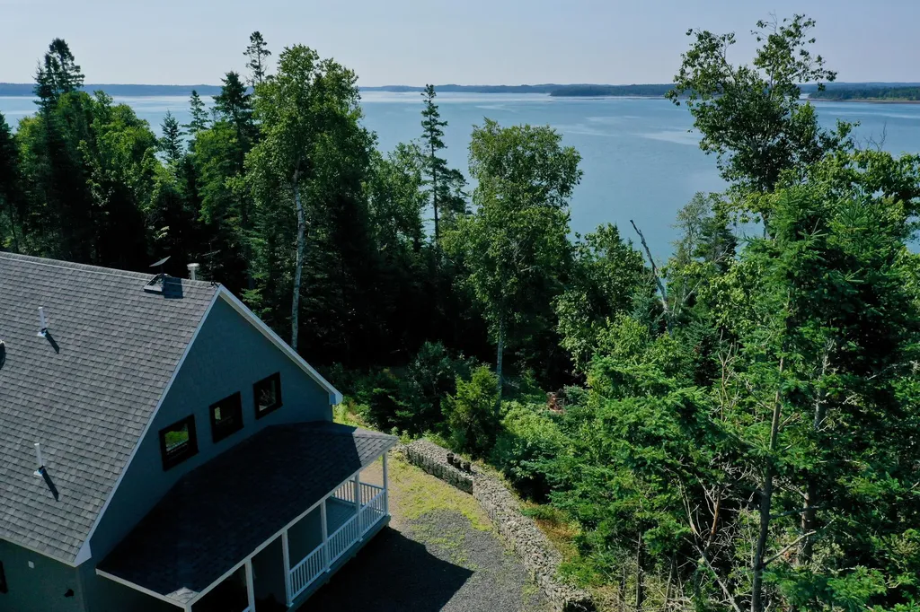 615 Garnet Head Road Pembroke ME 04666