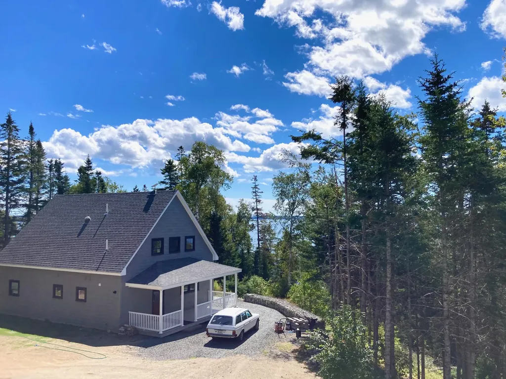 615 Garnet Head Road Pembroke ME 04666