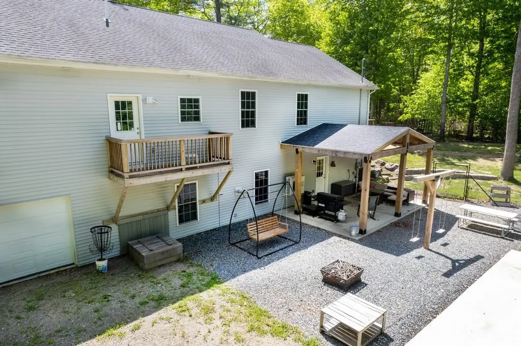 53 Oak Point Lane Greenbush ME 04418