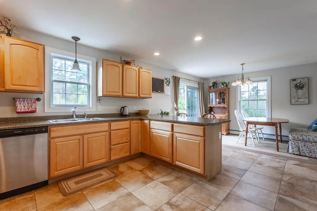 71 Somerset Street Wells ME 04090
