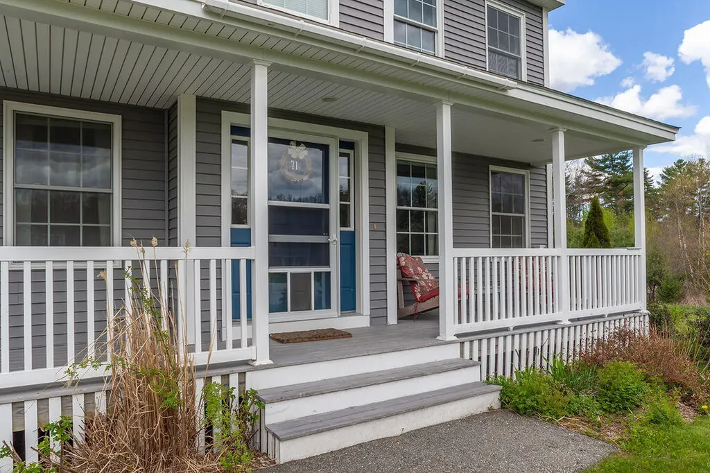 71 Somerset Street Wells ME 04090