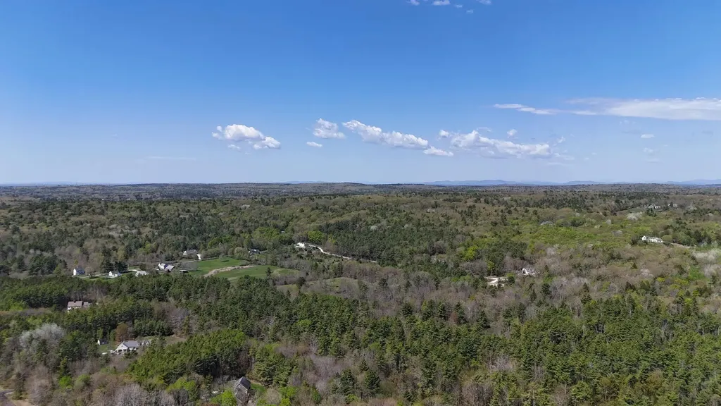 43 Sturbridge Lane Cumberland ME 04021